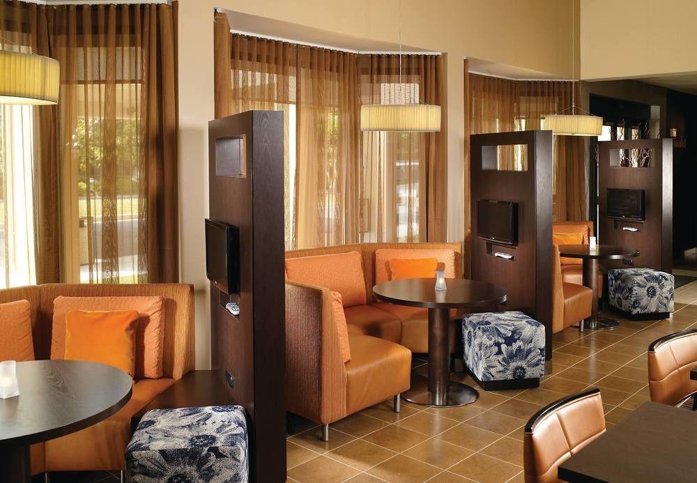 Отель Courtyard By Marriott Atlanta Executive Park/Emory Экстерьер фото